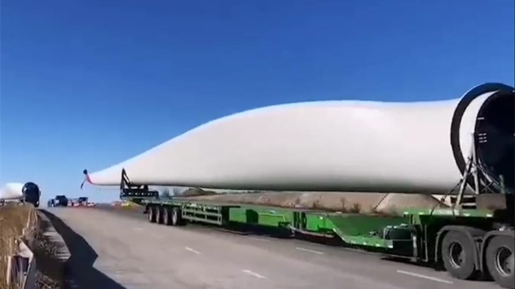 blade lifters windmill trailer