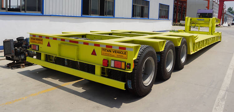 3 Lines 6 Axles Detachable Gooseneck Trailer for Sale in Angola