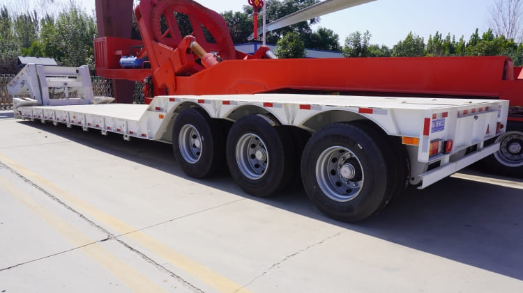 Tri Axle 60 Ton Semi Low Bed Loader Trailer  for Sale in Guinea